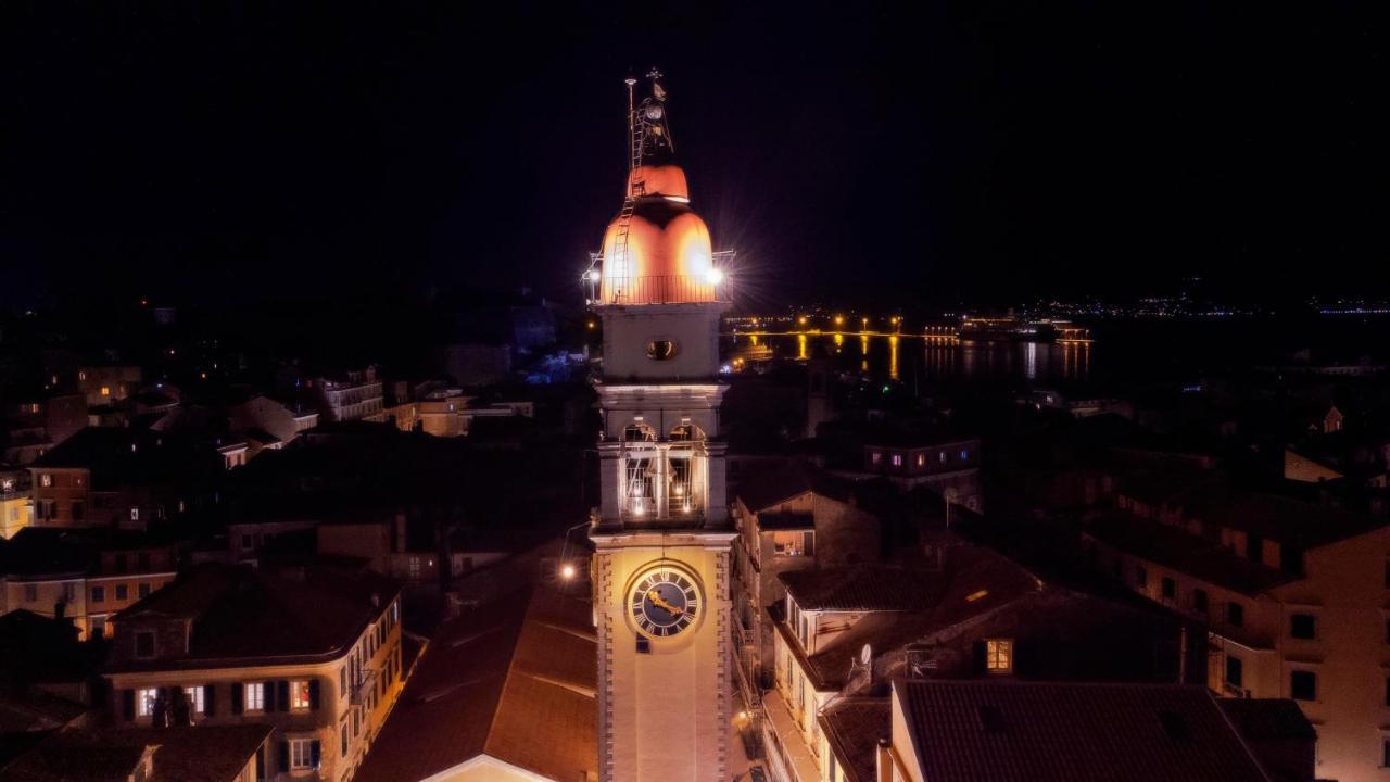 The Heritage Penthouse! Old City Centre Corfu  Exterior photo