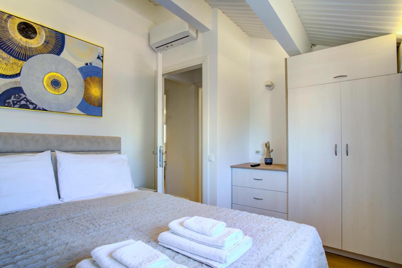 The Heritage Penthouse! Old City Centre Corfu  Exterior photo